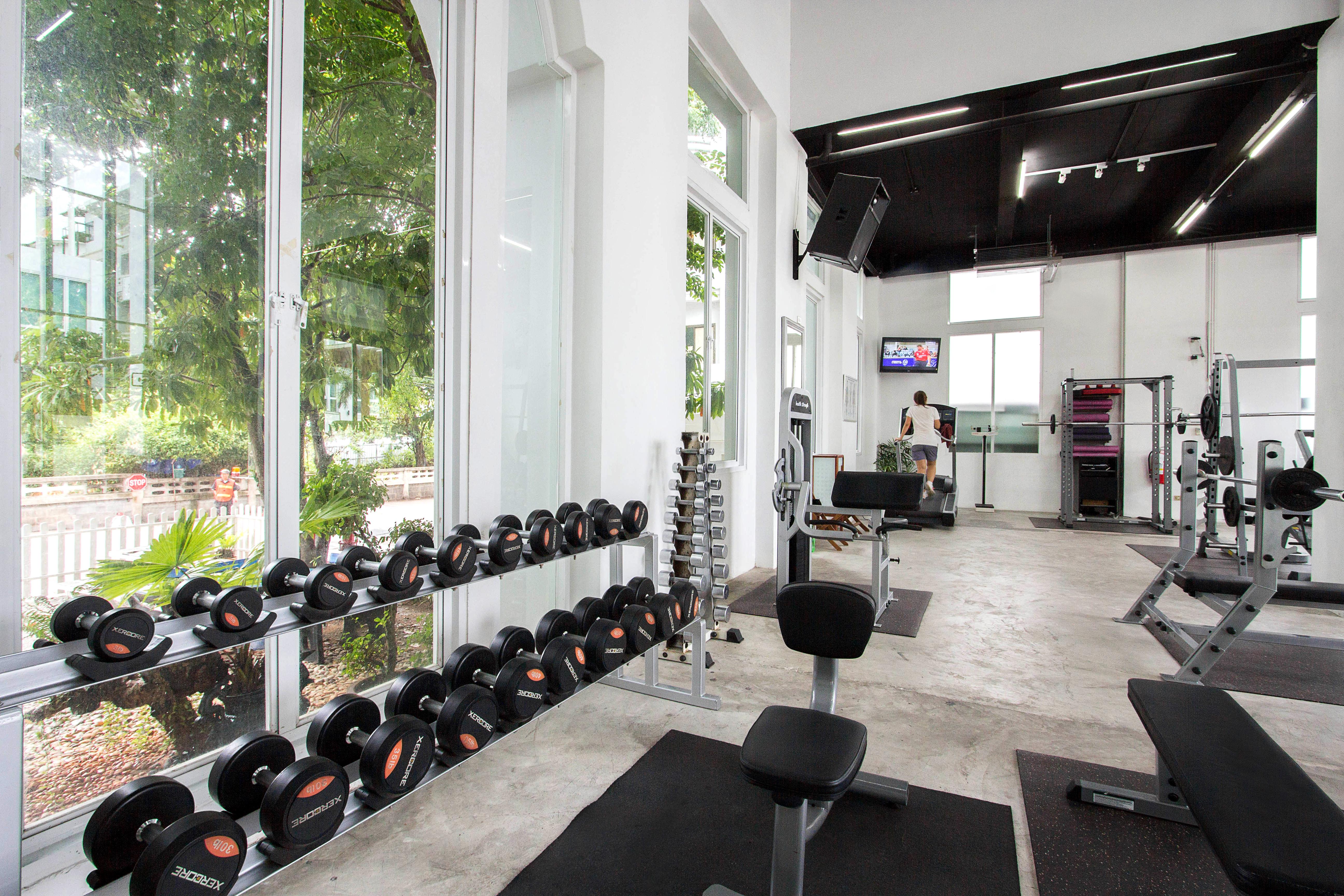 فندق شاطئ دو فاريه جومتين، باتايا جومتين بيتش المظهر الخارجي الصورة The gym at the University of Nottingham Malaysia Campus